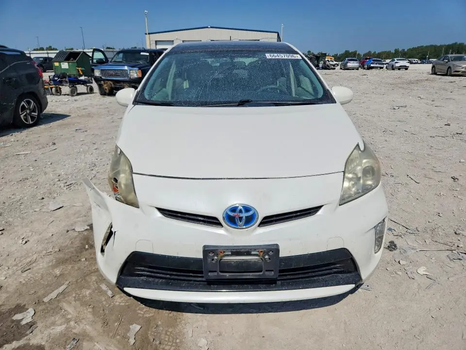 2013 TOYOTA PRIUS THREE  
