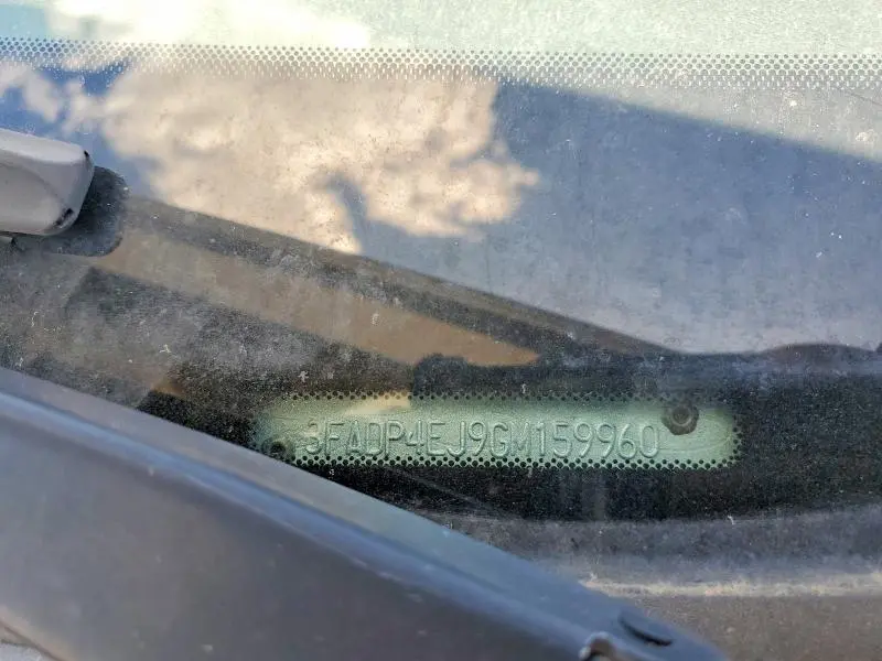 2016 FORD FIESTA SE  