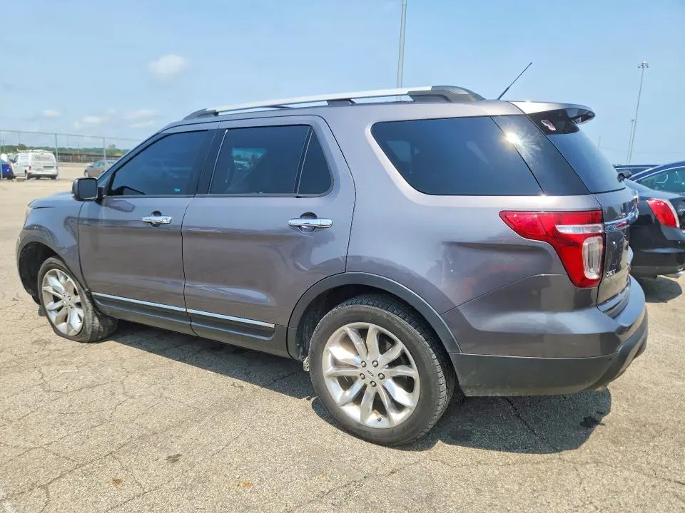 2013 FORD EXPLORER XLT  