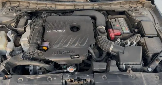2022 NISSAN ALTIMA SR  