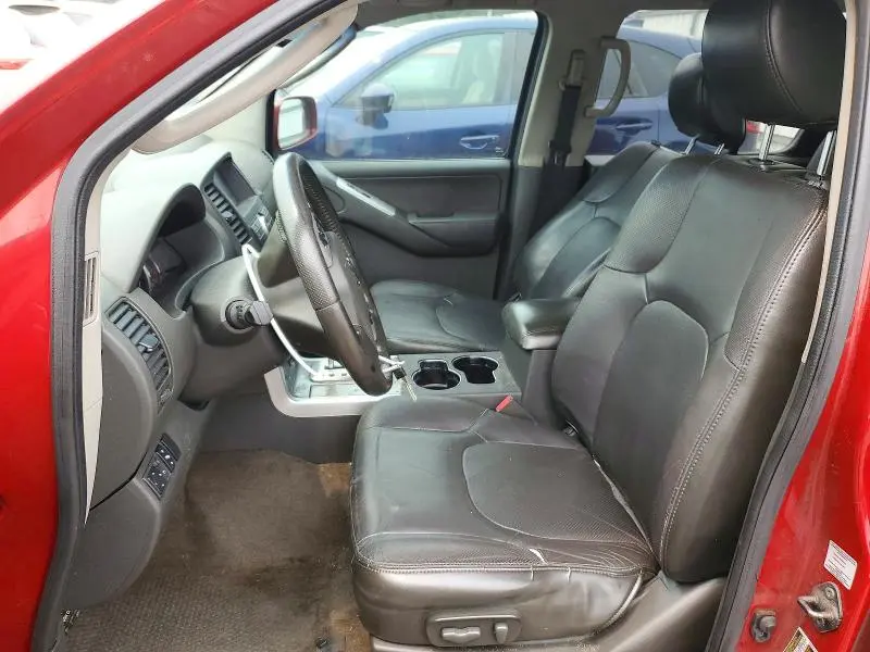 2011 NISSAN PATHFINDER S  