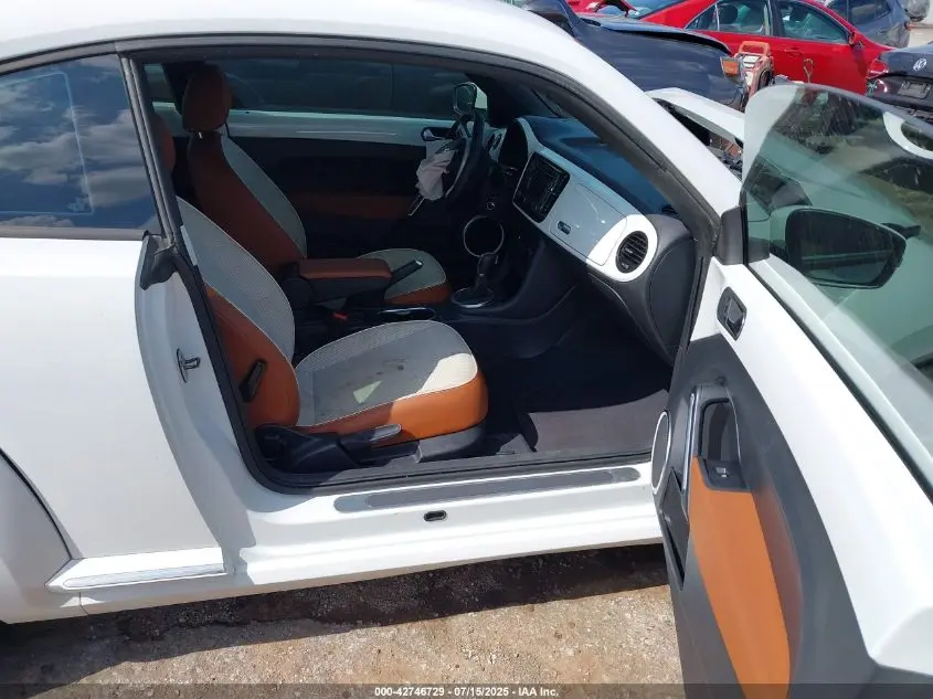 2015 VOLKSWAGEN BEETLE 1.8T CLASSIC