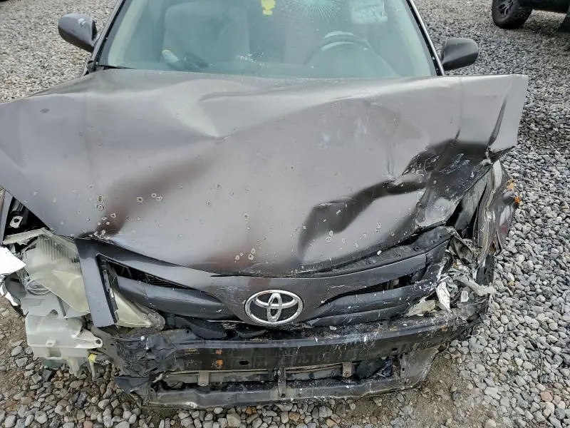 2011 TOYOTA CAMRY LE  