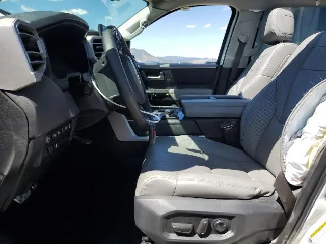 2022 TOYOTA TUNDRA CREWMAX LIMITED  