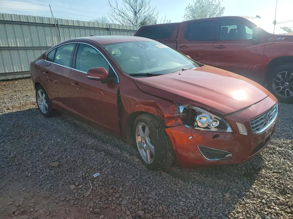 2013 VOLVO S60 T5  