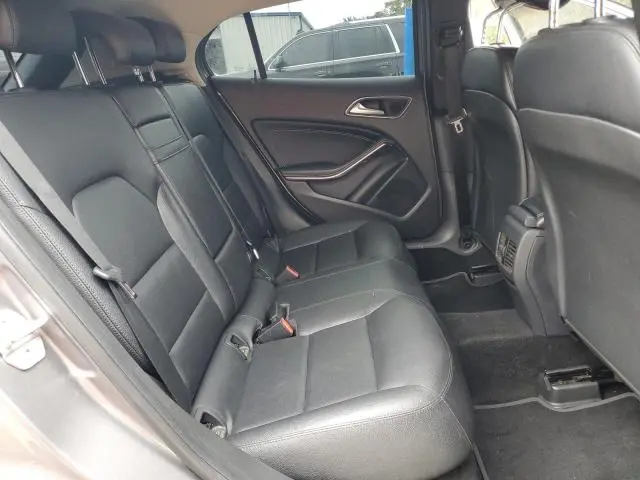 2015 MERCEDES-BENZ GLA 250 4MATIC  