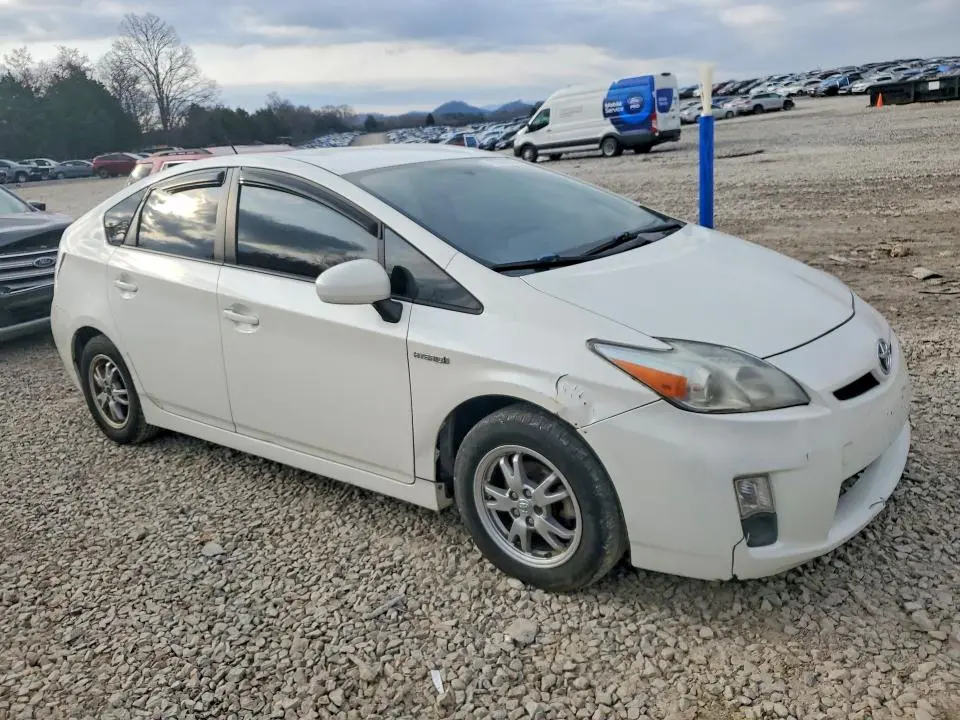 2011 TOYOTA PRIUS   