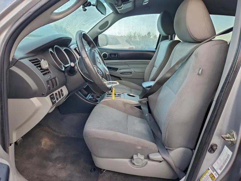 2015 TOYOTA TACOMA V6  