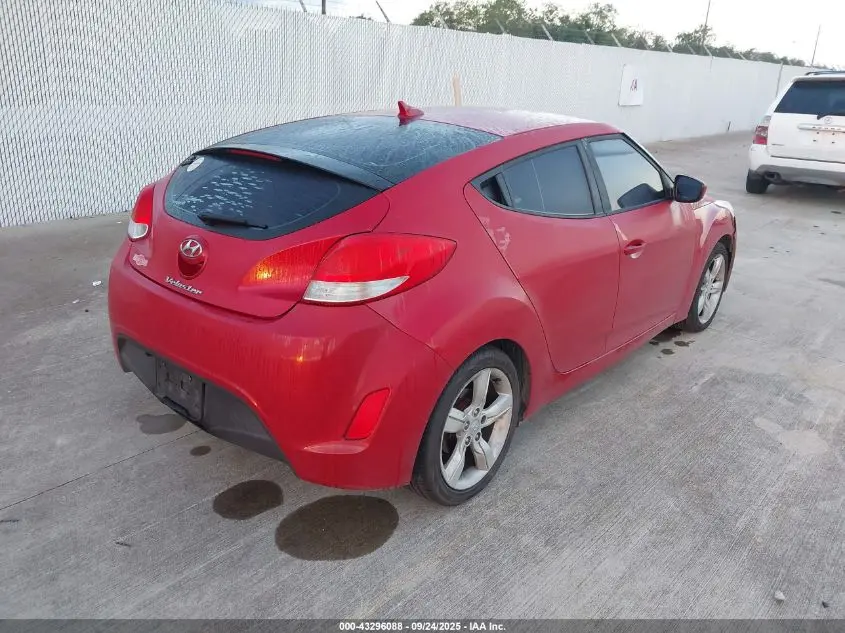 2013 HYUNDAI VELOSTER BASE W/BLACK