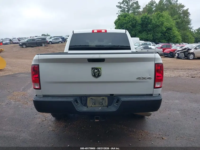 2020 RAM 1500 CLASSIC TRADESMAN  4X4 5'7 BOX