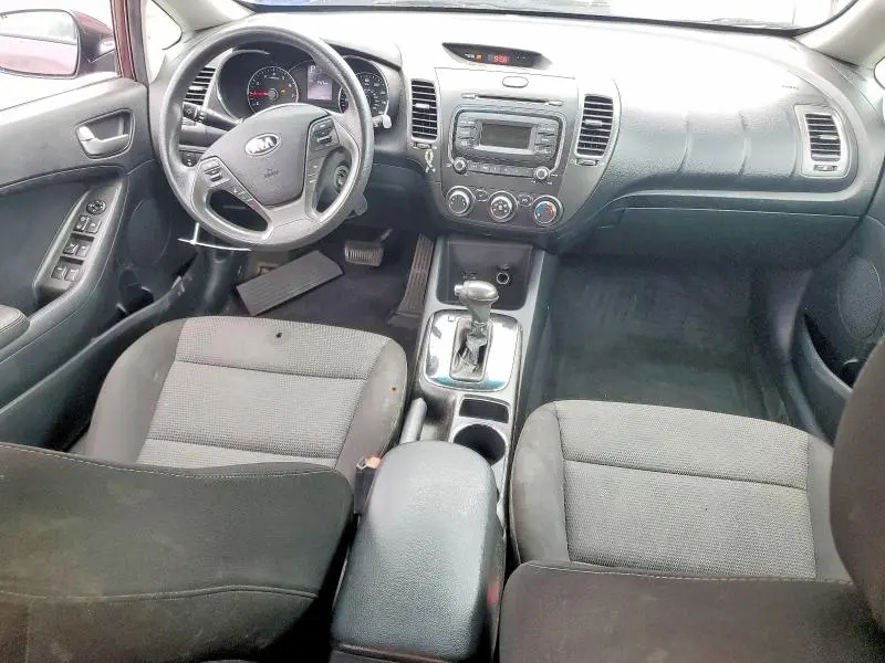 2017 KIA FORTE LX  