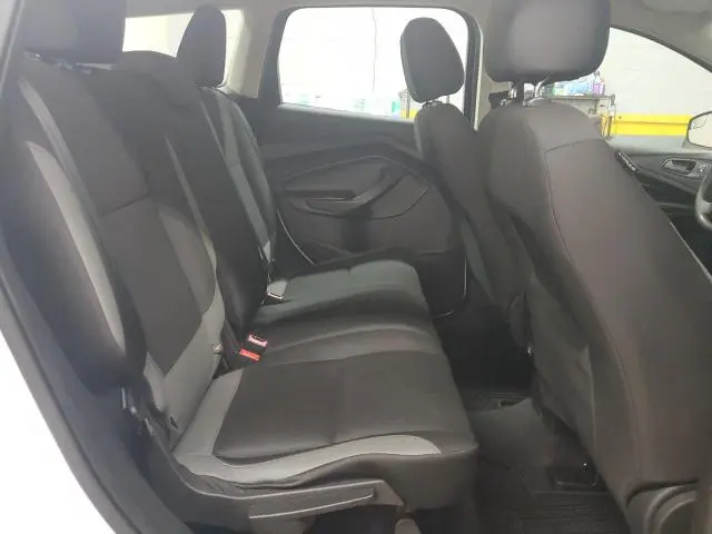 2016 FORD ESCAPE S  