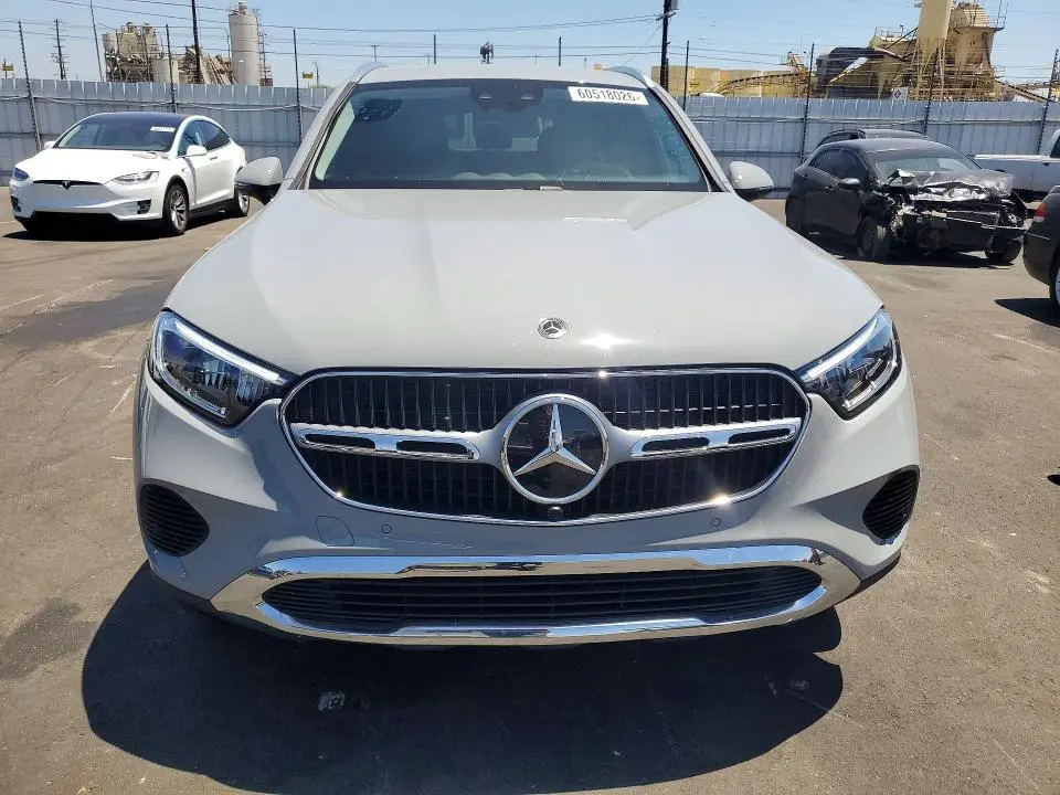 2025 MERCEDES-BENZ GLC 350E  