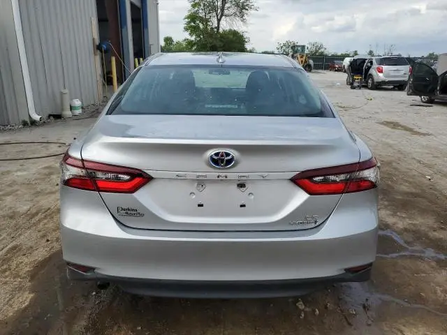 2021 TOYOTA CAMRY LE  