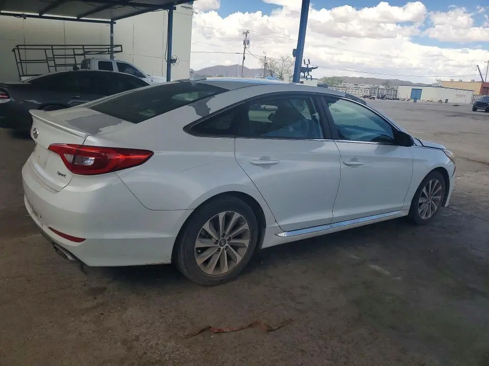2016 HYUNDAI SONATA SPORT  