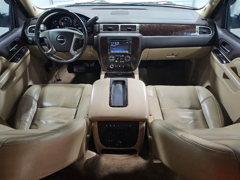 2013 GMC YUKON XL DENALI  