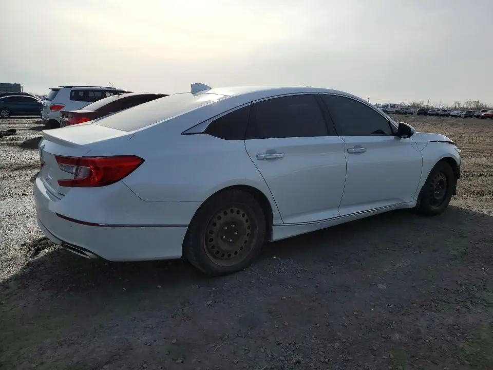 2020 HONDA ACCORD TOURING  