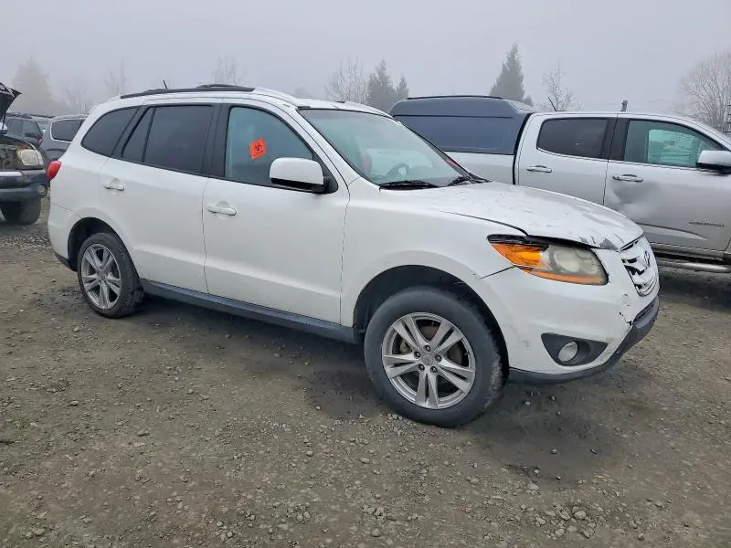 2010 HYUNDAI SANTA FE SE  