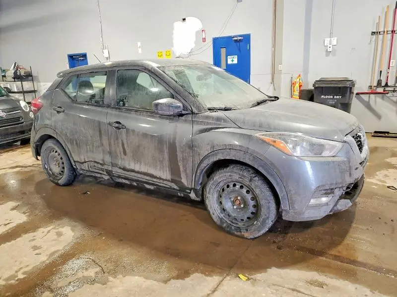 2019 NISSAN KICKS S  