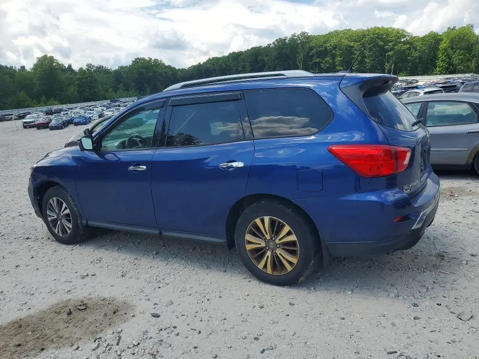 2018 NISSAN PATHFINDER SL  