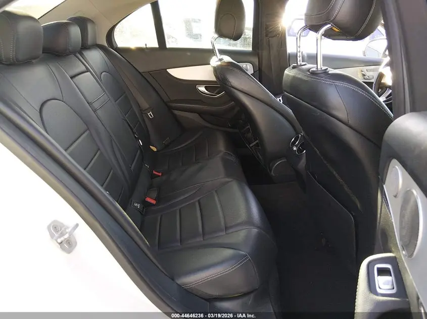 2015 MERCEDES-BENZ C 300 4MATIC