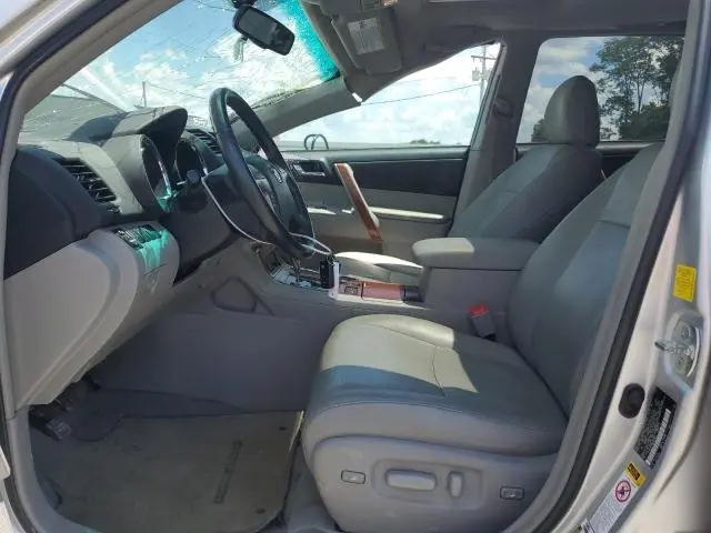 2010 TOYOTA HIGHLANDER LIMITED  