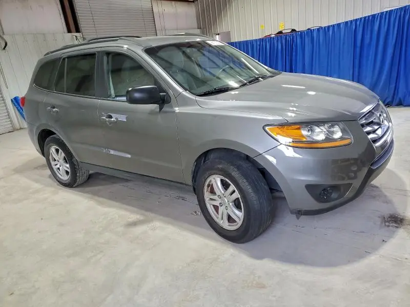 2010 HYUNDAI SANTA FE GLS  