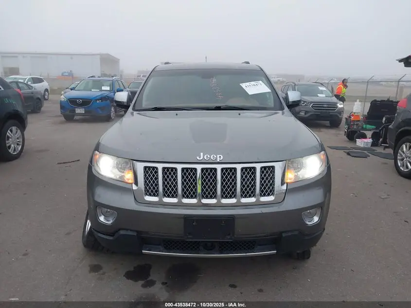 2011 JEEP GRAND CHEROKEE OVERLAND