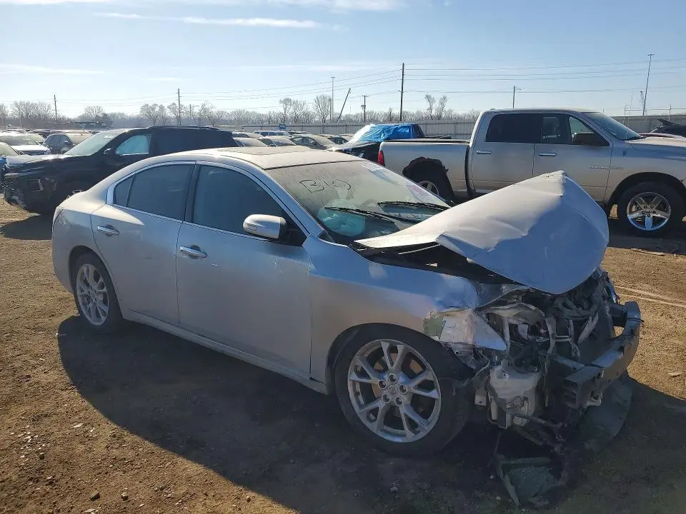 2014 NISSAN MAXIMA   