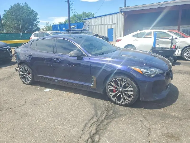 2020 KIA STINGER GT  