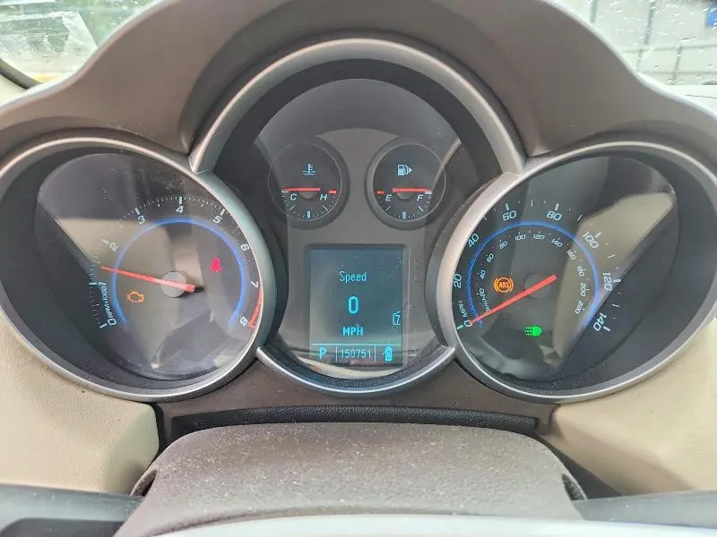 2011 CHEVROLET CRUZE LT  