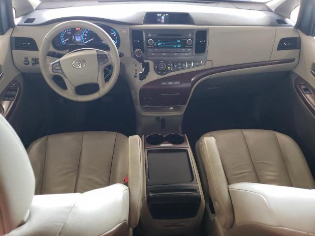 2011 TOYOTA SIENNA XLE