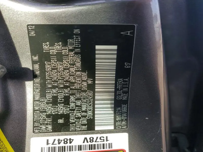 2012 TOYOTA SIENNA LE 8-PASSENGER  
