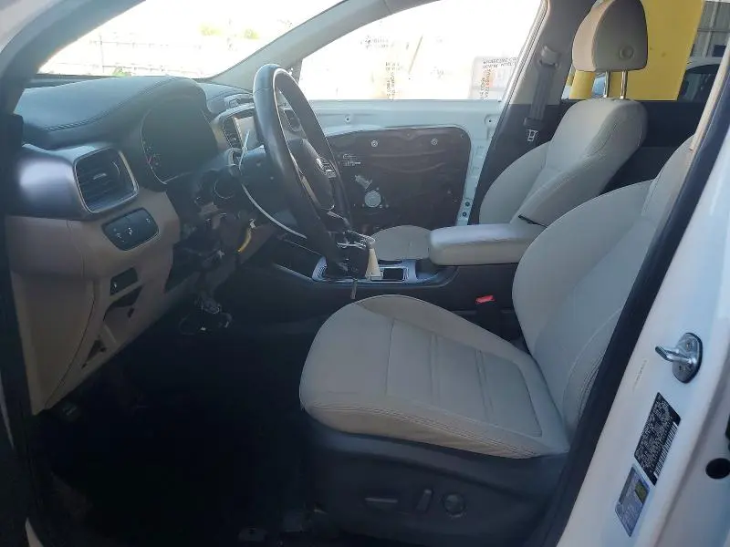 2019 KIA SORENTO LX V6  