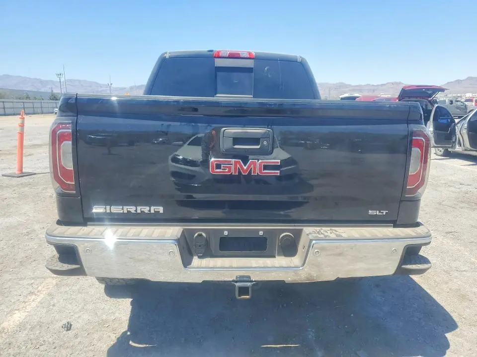 2018 GMC SIERRA K1500 SLT  