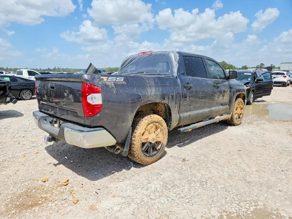 2020 TOYOTA TUNDRA SR5  