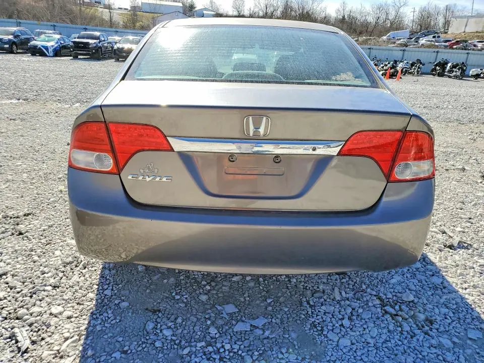 2011 HONDA CIVIC LX  
