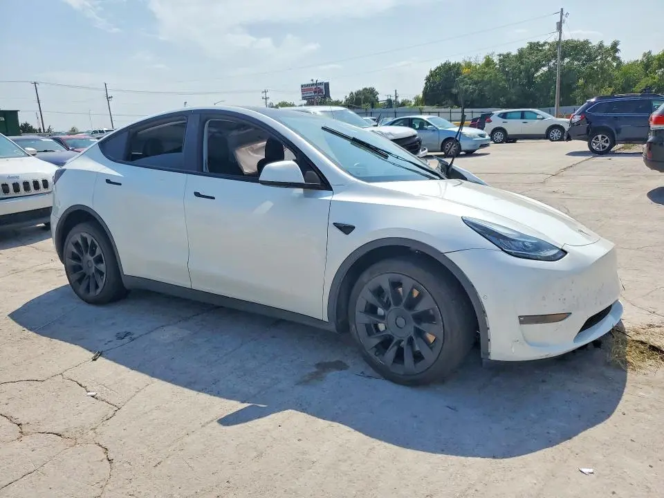2022 TESLA MODEL Y   