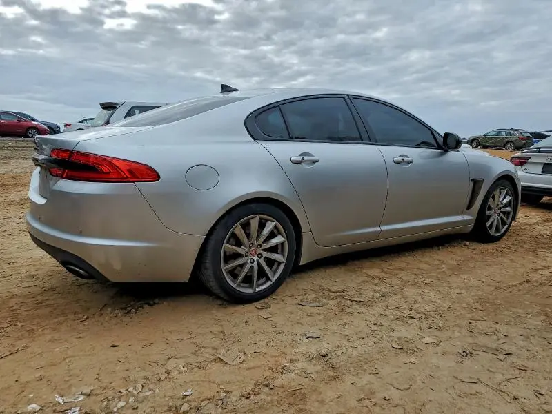 2014 JAGUAR XF   