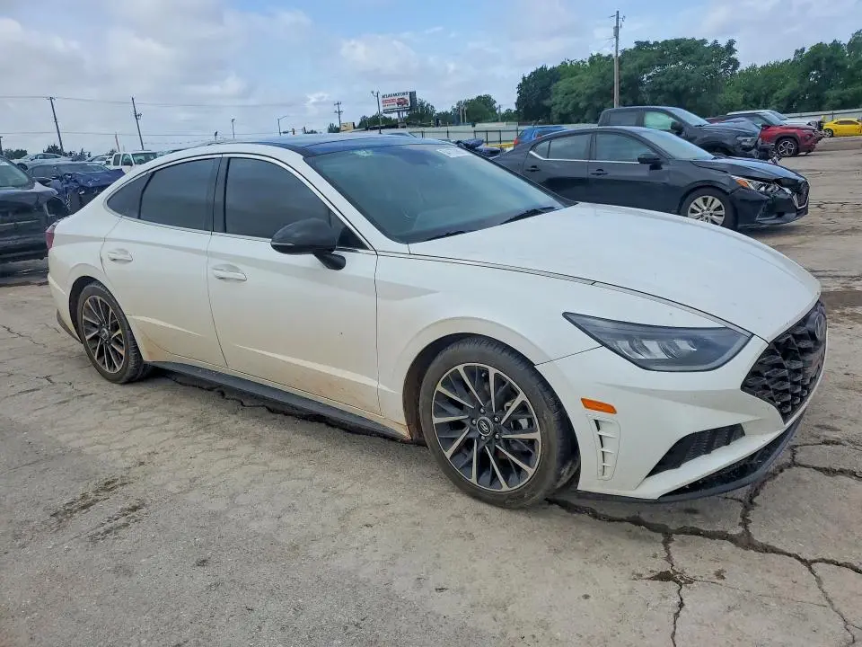 2020 HYUNDAI SONATA SEL PLUS  