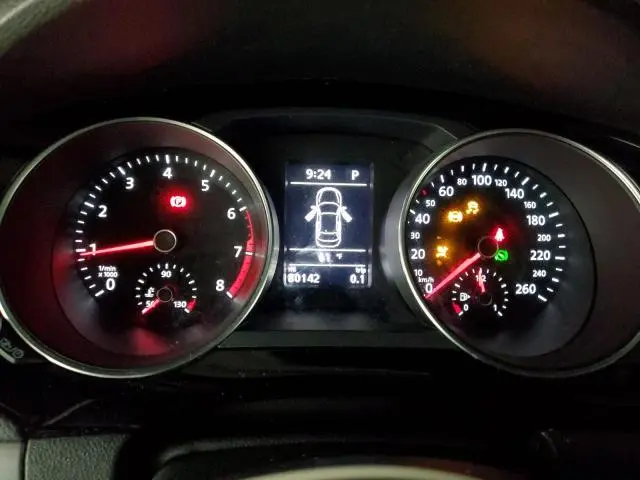 2017 VOLKSWAGEN JETTA SEL  