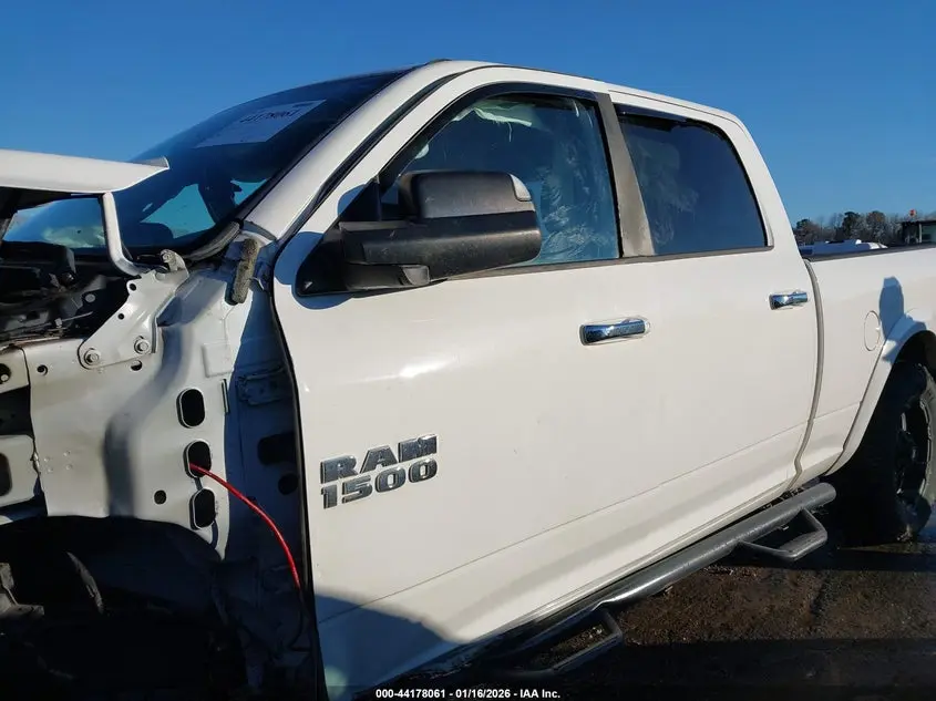 2014 RAM 1500 SLT