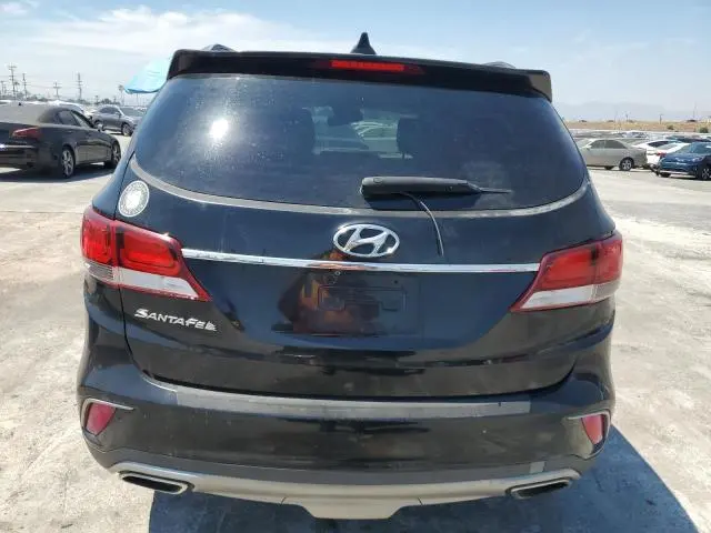 2017 HYUNDAI SANTA FE SE  