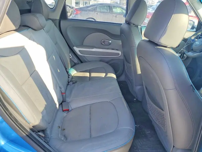 2016 KIA SOUL EV   