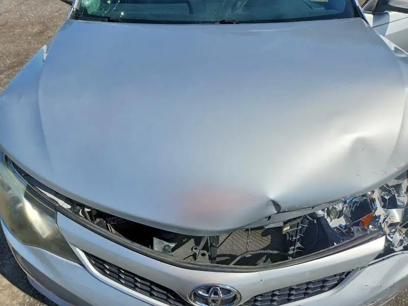 2014 TOYOTA CAMRY SE  