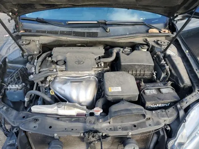 2016 TOYOTA CAMRY LE  