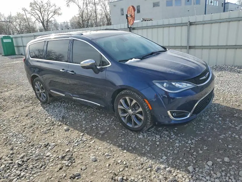 2018 CHRYSLER PACIFICA LIMITED  