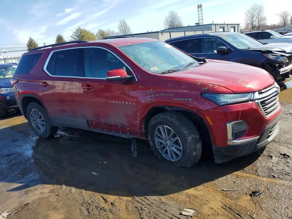 2023 CHEVROLET TRAVERSE LT  