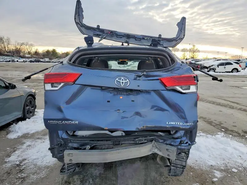 2019 TOYOTA HIGHLANDER LIMITED  