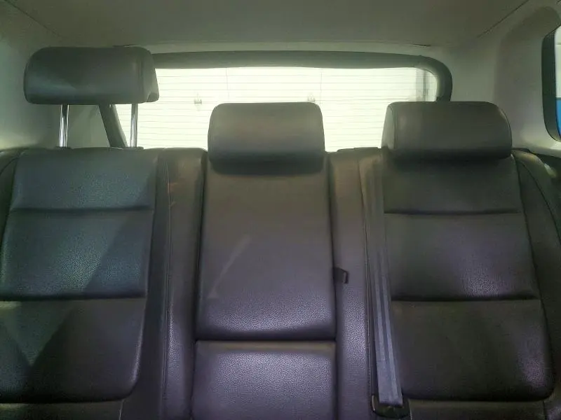 2011 VOLKSWAGEN TIGUAN S  